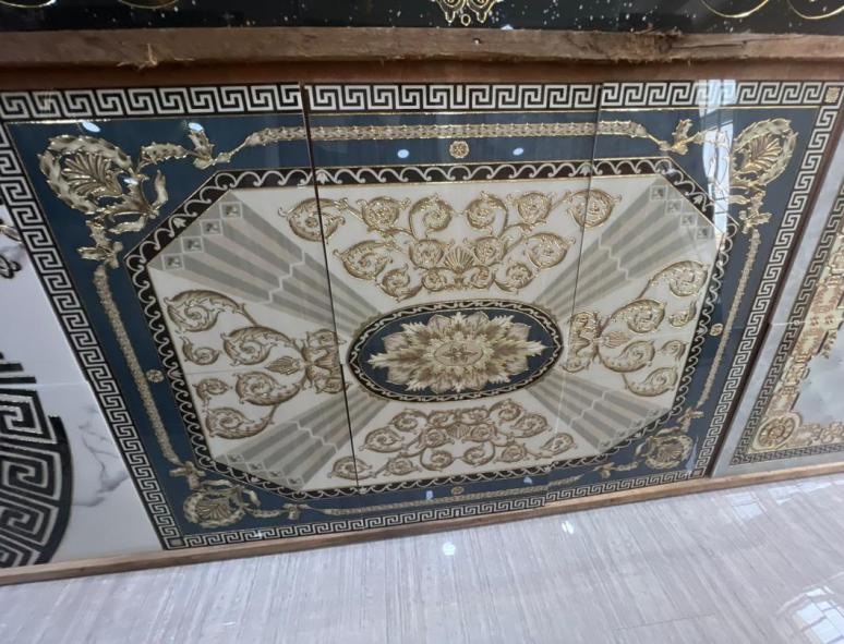 DECORATIVE TILES Photo